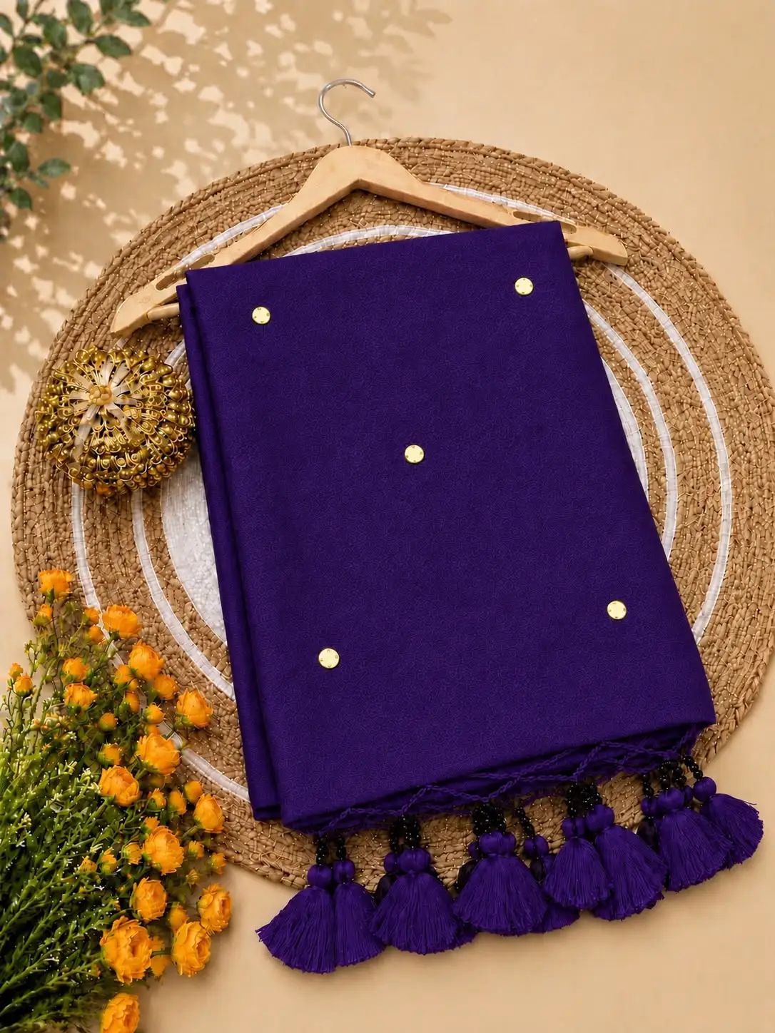 Plain Gini Work Tassel Khadhi Cotton Saree